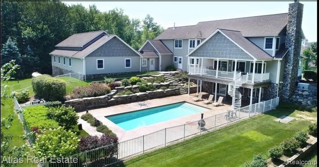 2716 LAKE GEORGE Road, Leonard, MI 48367 — Photo 13