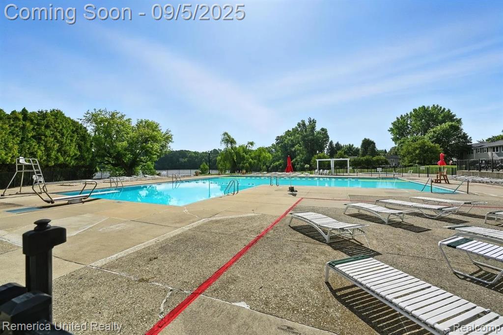 41377 Leidel Court, Northville, MI 48167 — Photo 46