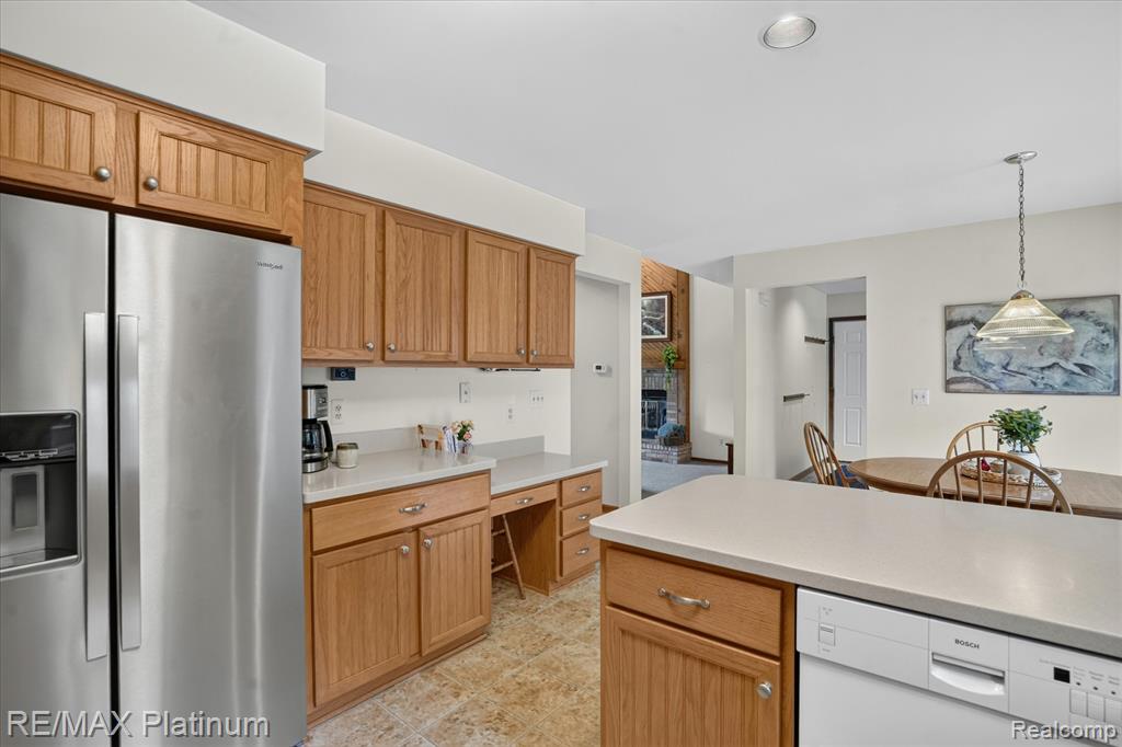12273 Pinebrook Lane, South Lyon, MI 48178 — Photo 11