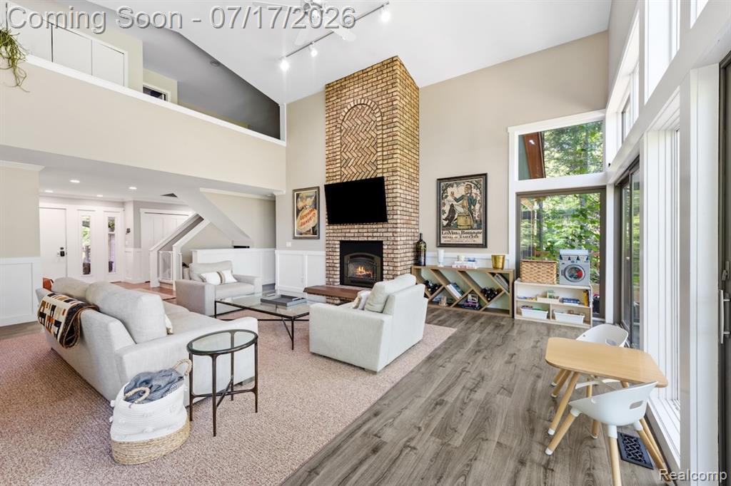 7375 Parkwood Drive, Fenton, MI 48430 — Photo 6
