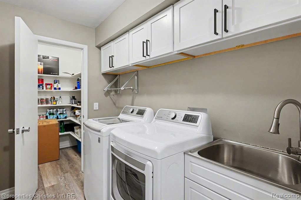 5143 Woodlands Drive, Bloomfield Hills, MI 48302 — Photo 23