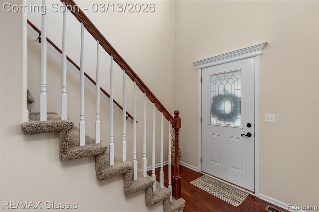57779 Cider Mill Drive, New Hudson, MI 48165 — Photo 5