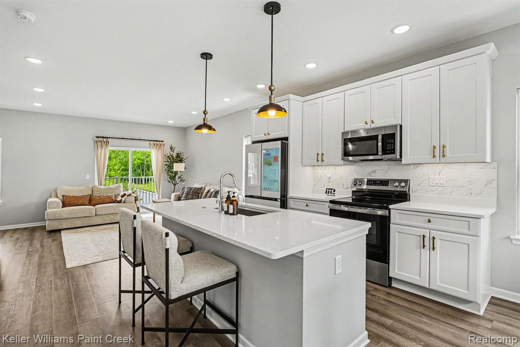 750 Huntley Lane, Troy, MI 48085 — Photo 16