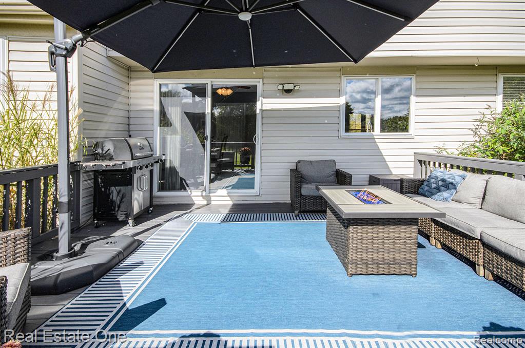 7971 Turrillium Lane, Waterford, MI 48327 — Photo 28