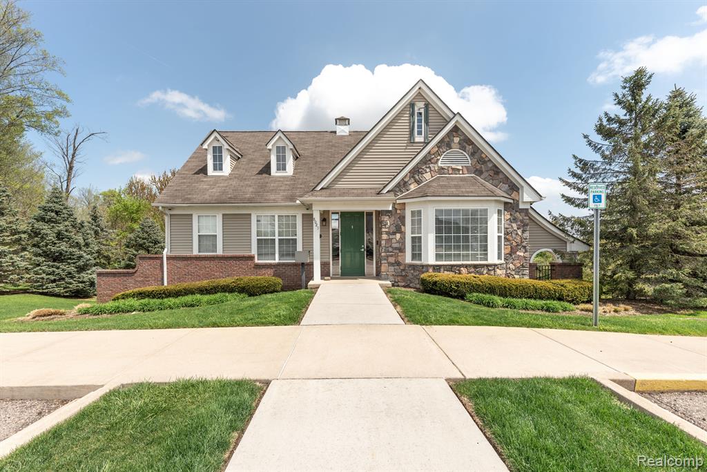 8354 CRAB APPLE Trail, Dexter, MI 48130 — Photo 50