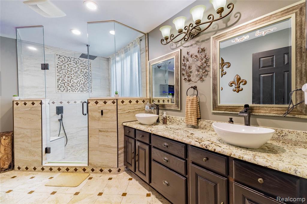 135 Great Pines Drive, Oxford, MI 48371 — Photo 20