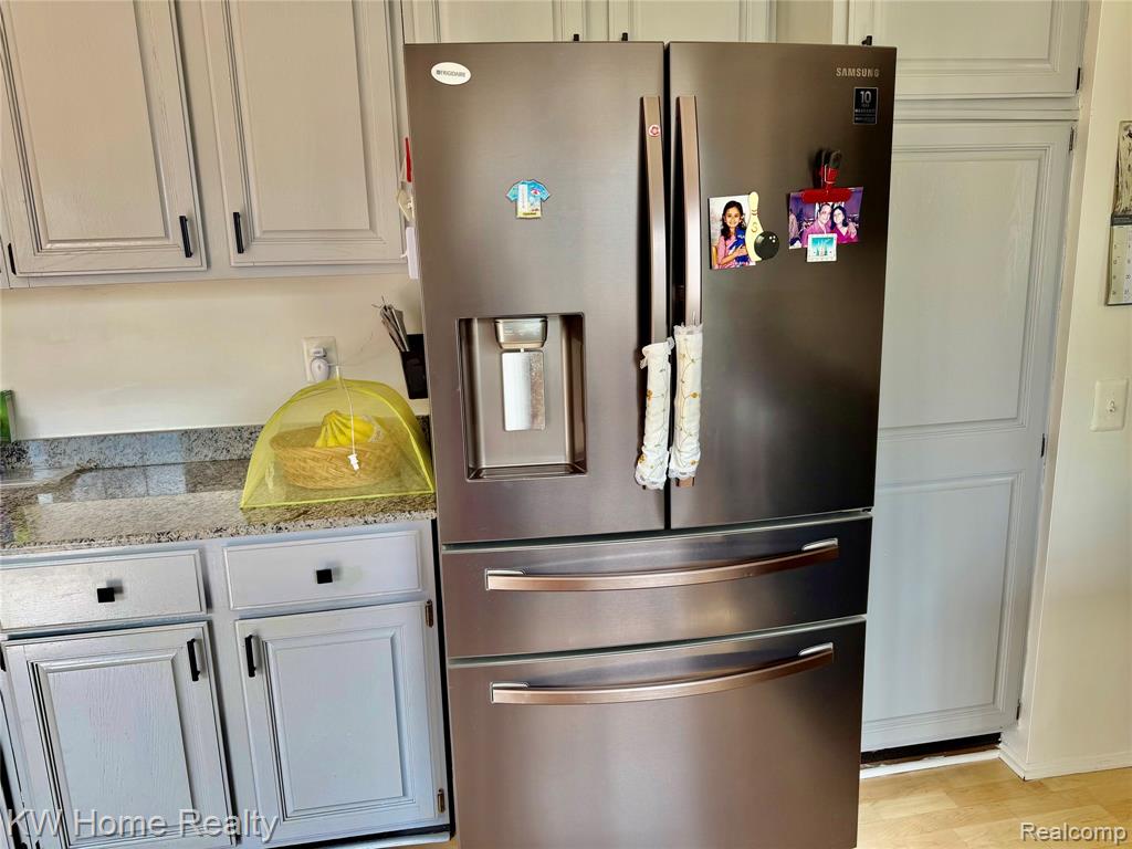 5481 S Piccadilly Circle, West Bloomfield, MI — Photo 14
