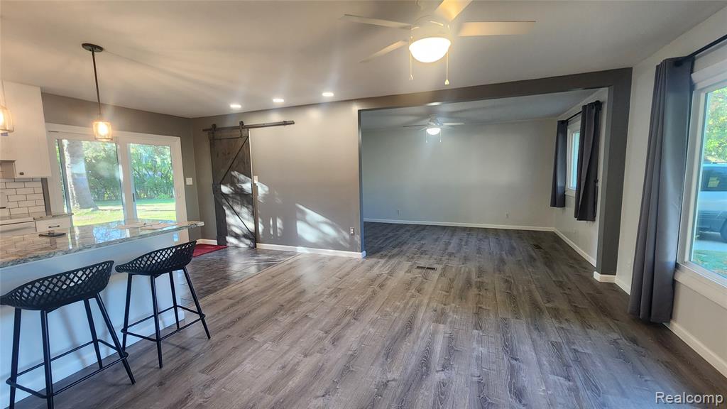 6555 Manson Drive, Waterford, MI — Photo 3