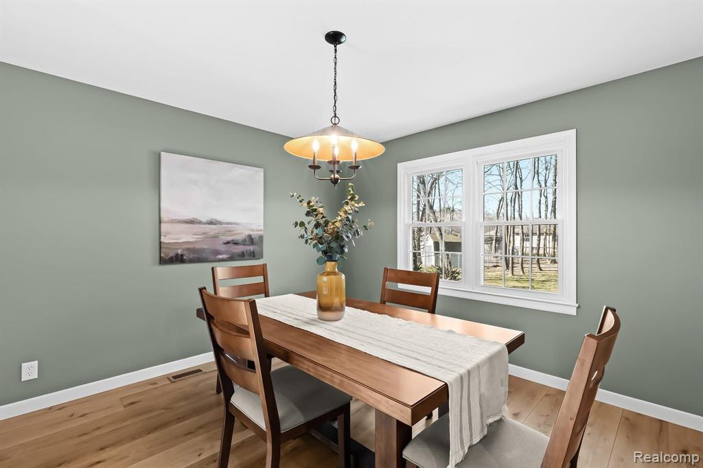682 FOXFIRE Drive, Howell, MI 48843 — Photo 10