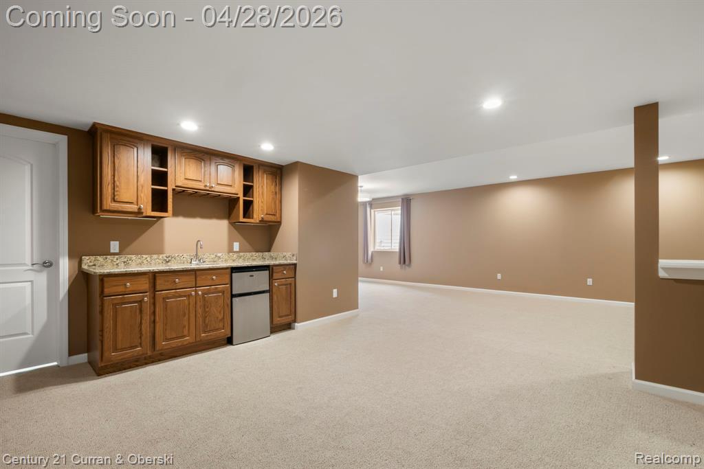 1091 Paddock Drive, South Lyon, MI 48178 — Photo 46