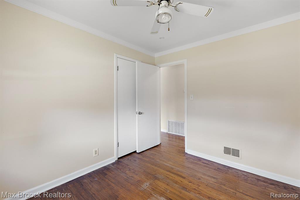 561 Bennett Avenue, Ferndale, MI 48220 — Photo 16