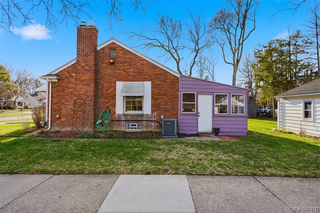 14000 Lincoln Street, Oak Park, MI 48237 — Photo 28