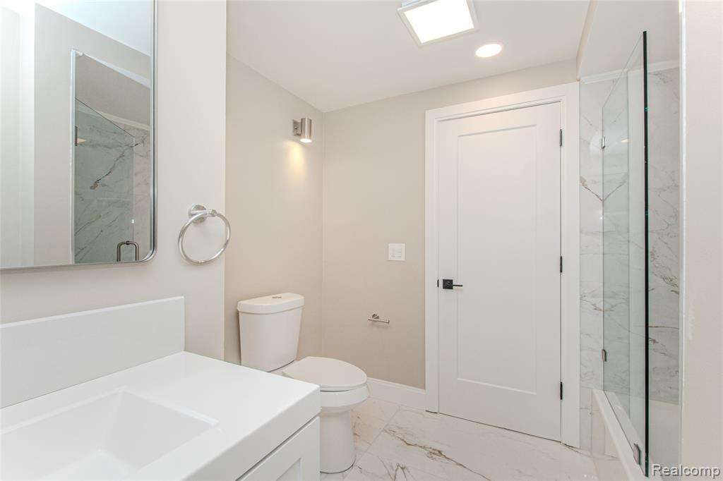 21993 Riverview Drive, Beverly Hills, MI 48025 — Photo 52