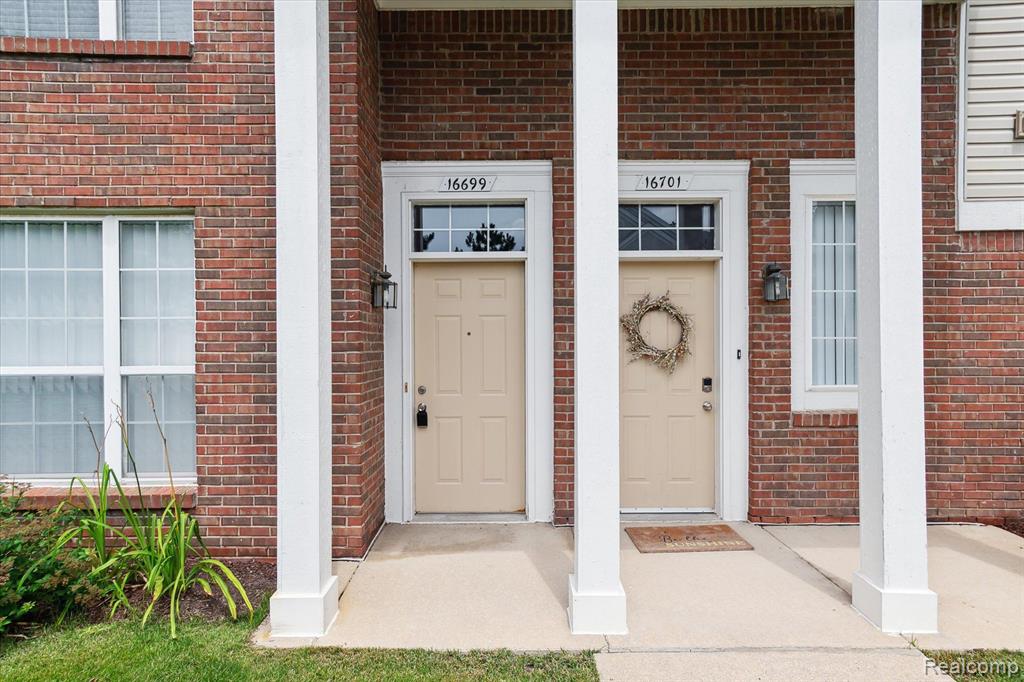 16699 CARRIAGE Way, Northville, MI 48168 — Photo 6