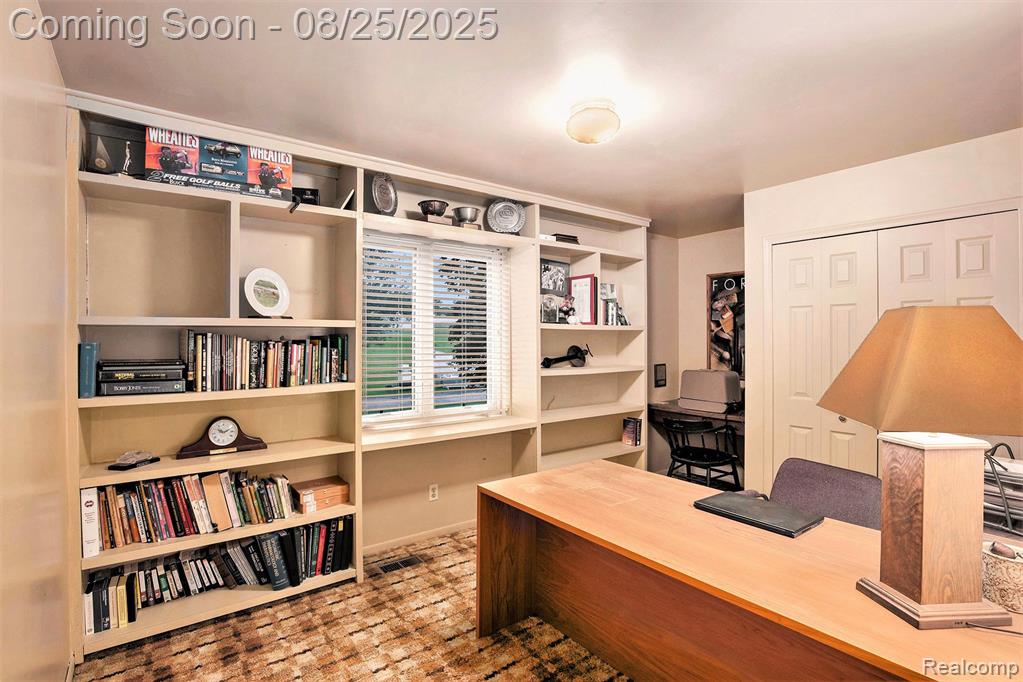9125 Burning Tree Drive, Grand Blanc, MI 48439 — Photo 13