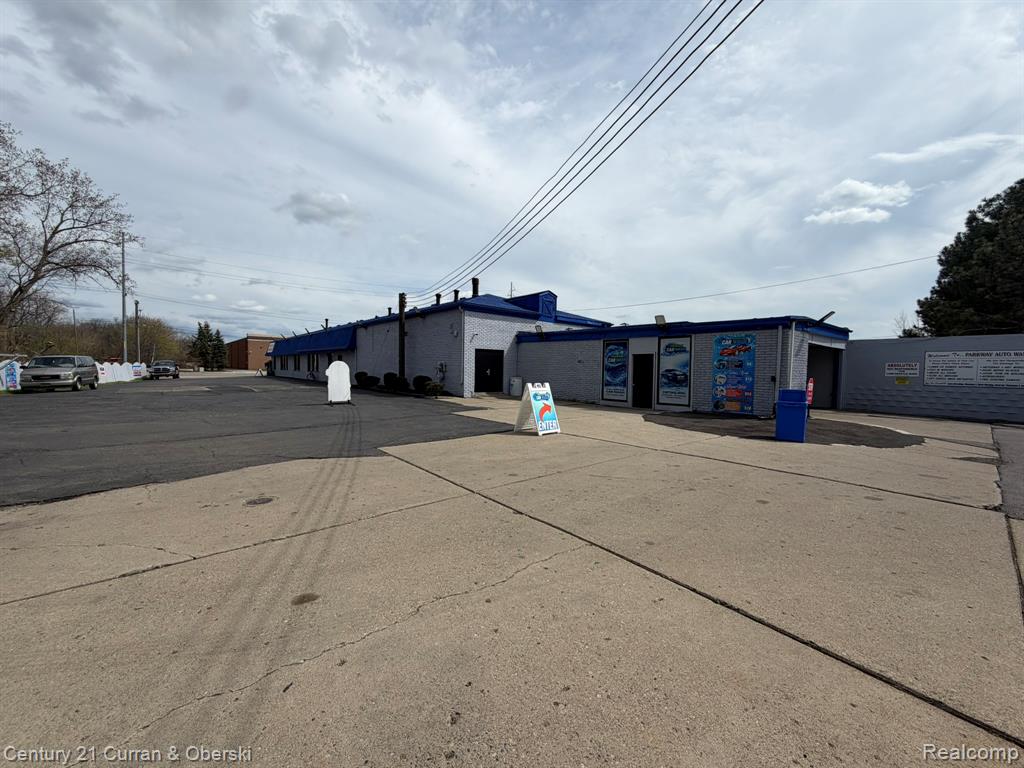 7345 N Middlebelt Road, Westland, MI — Photo 14