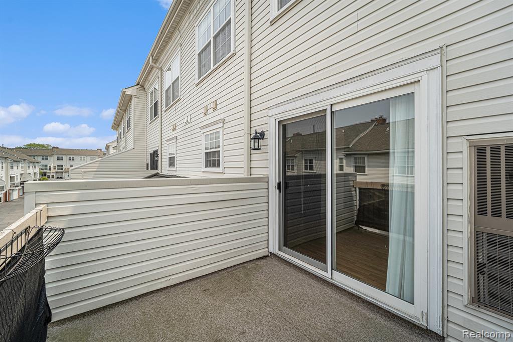 170 Allenhurst Avenue, Royal Oak, MI 48067 — Photo 18