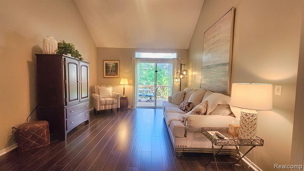 41778 WEBSTER Court, Novi, MI 48377 — Photo 19