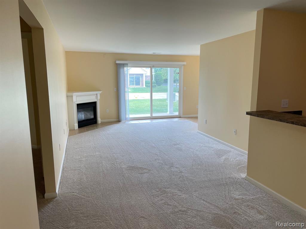 45671 GABLE Drive, Macomb, MI 48044 — Photo 3