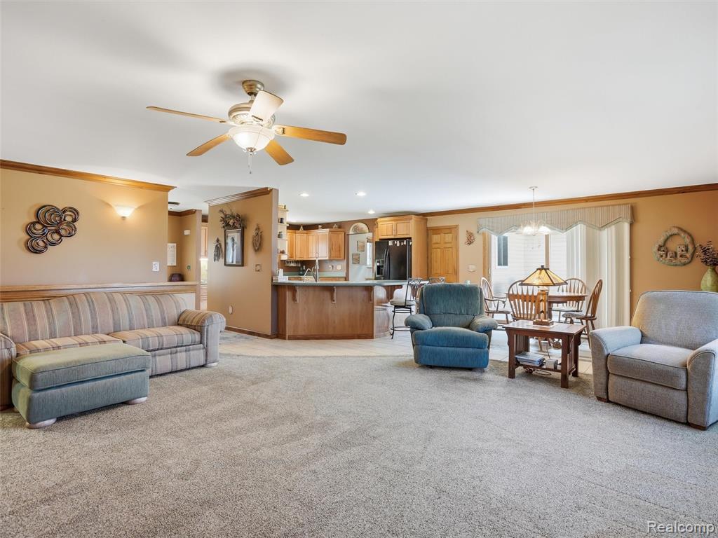 4695 Melanie Lane, White Lake, MI 48383 — Photo 7
