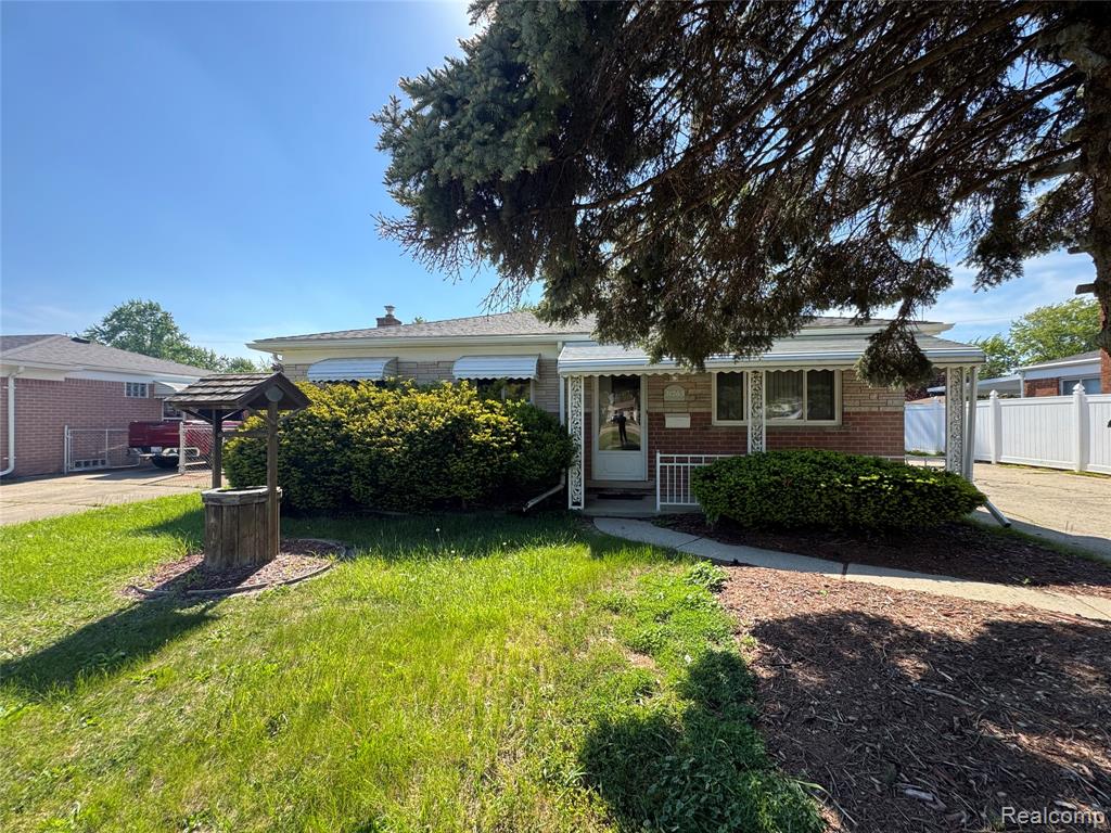 31263 Hayes Road, Warren, MI 48088 — Photo 3