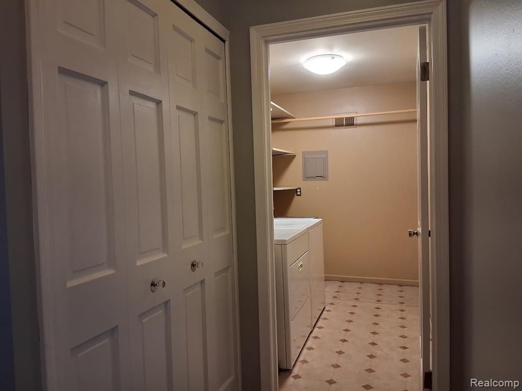 8504 Pepper Ridge Drive, Grand Blanc, MI 48439 — Photo 5