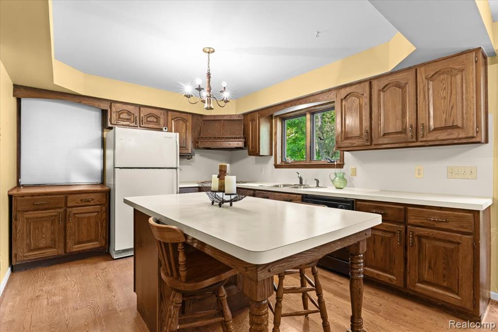60023 Trailwood Street, Washington, MI — Photo 13