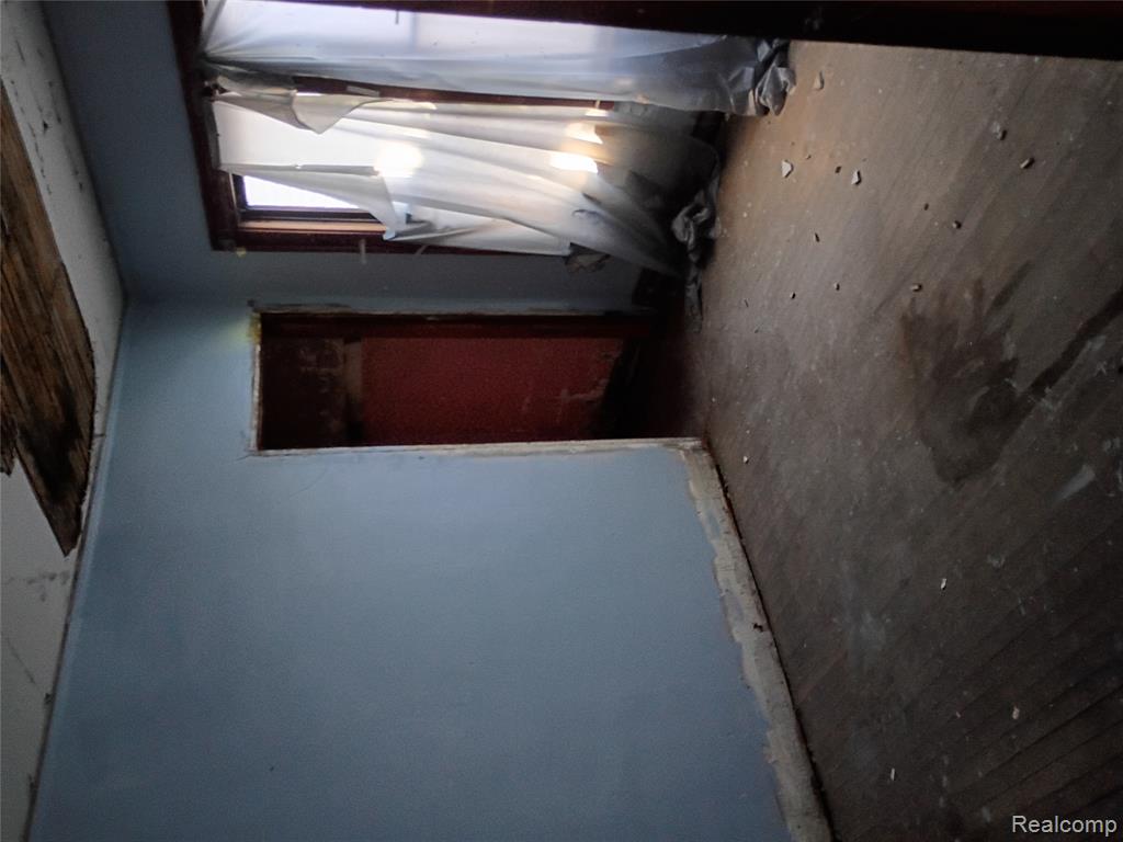 2176 Algonquin Street - Photo 4