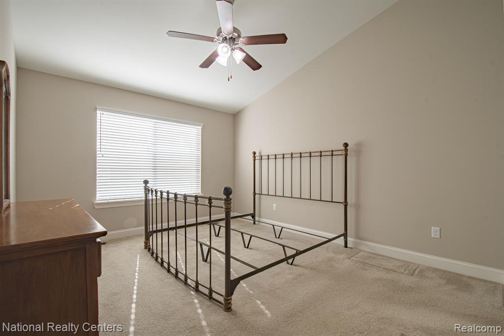 471 HOSTA, Howell, MI 48843 — Photo 18