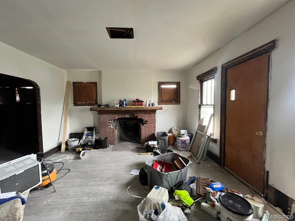 4002 W Philadelphia Street, Detroit, MI 48204 — Photo 2