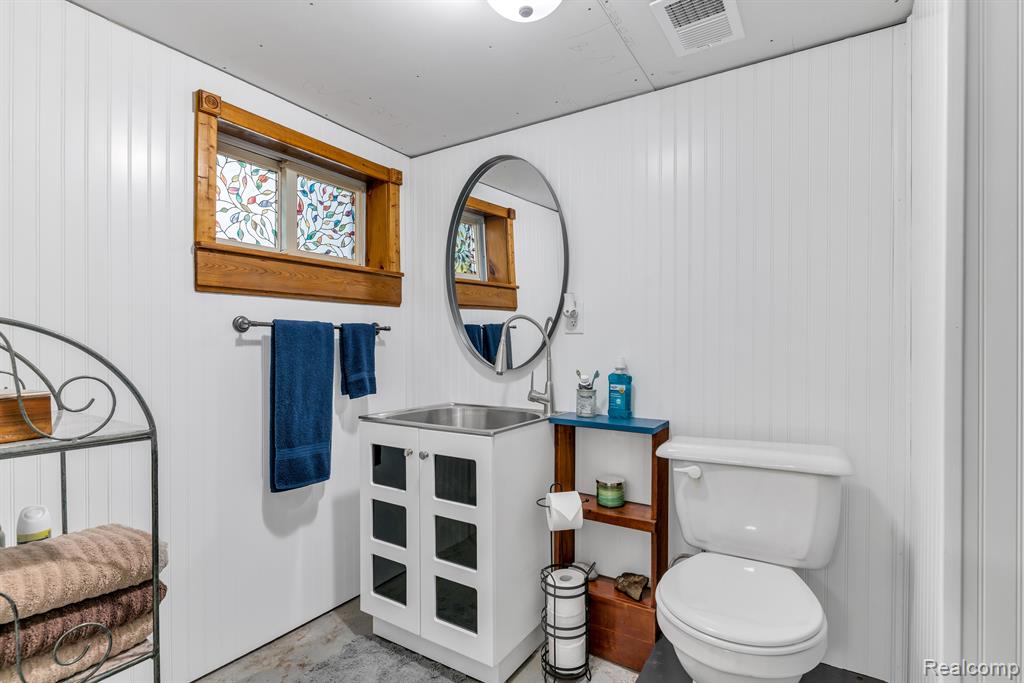 8188 BIRCH RUN Road, Millington, MI 48746 — Photo 17