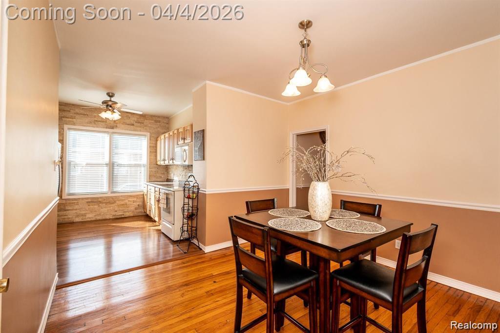 11603 KLINGER Street, Hamtramck, MI 48212 — Photo 11
