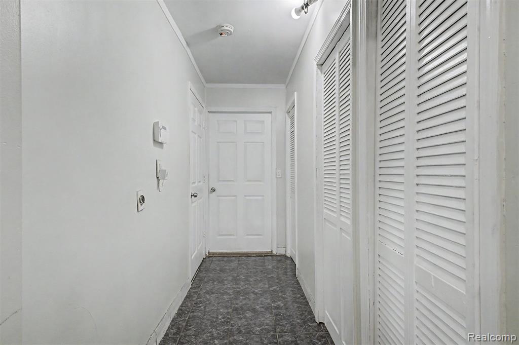 8650 Whitlock Avenue, Dearborn, MI 48126 — Photo 26