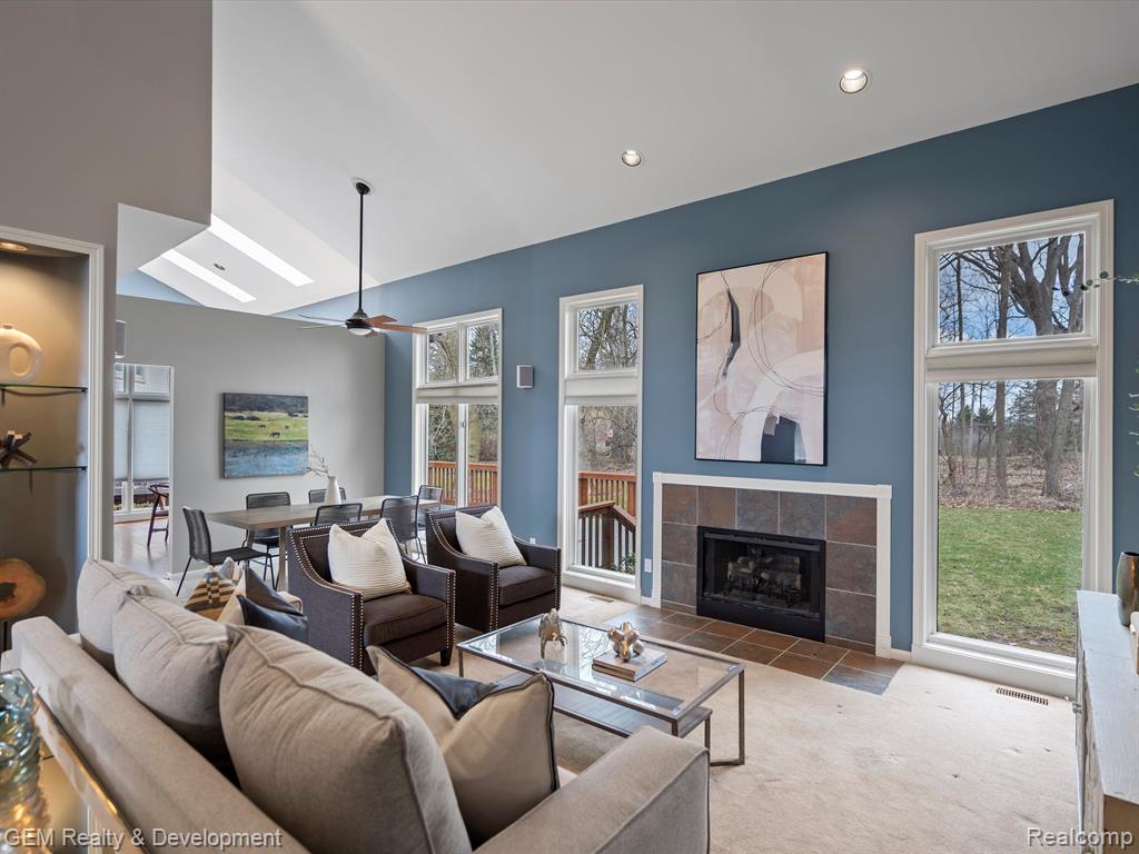 7487 KENNINGTON Boulevard, West Bloomfield, MI — Photo 5