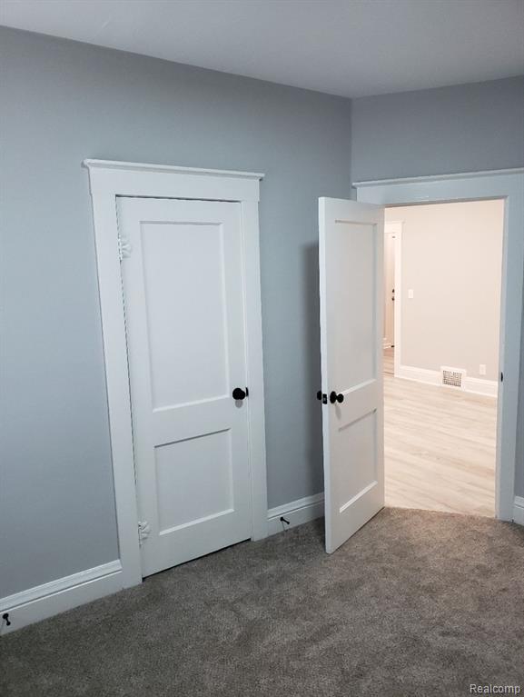 8 PONTIAC Street, Oxford, MI 48371 — Photo 25