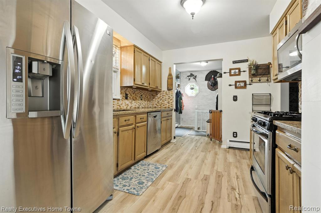 2037 Saint Clair River Drive, Algonac, MI 48001 — Photo 22