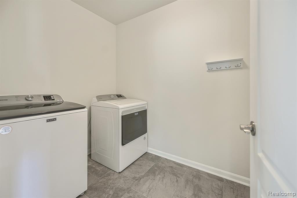 2839 Dillon Drive, Ann Arbor, MI 48105 — Photo 41