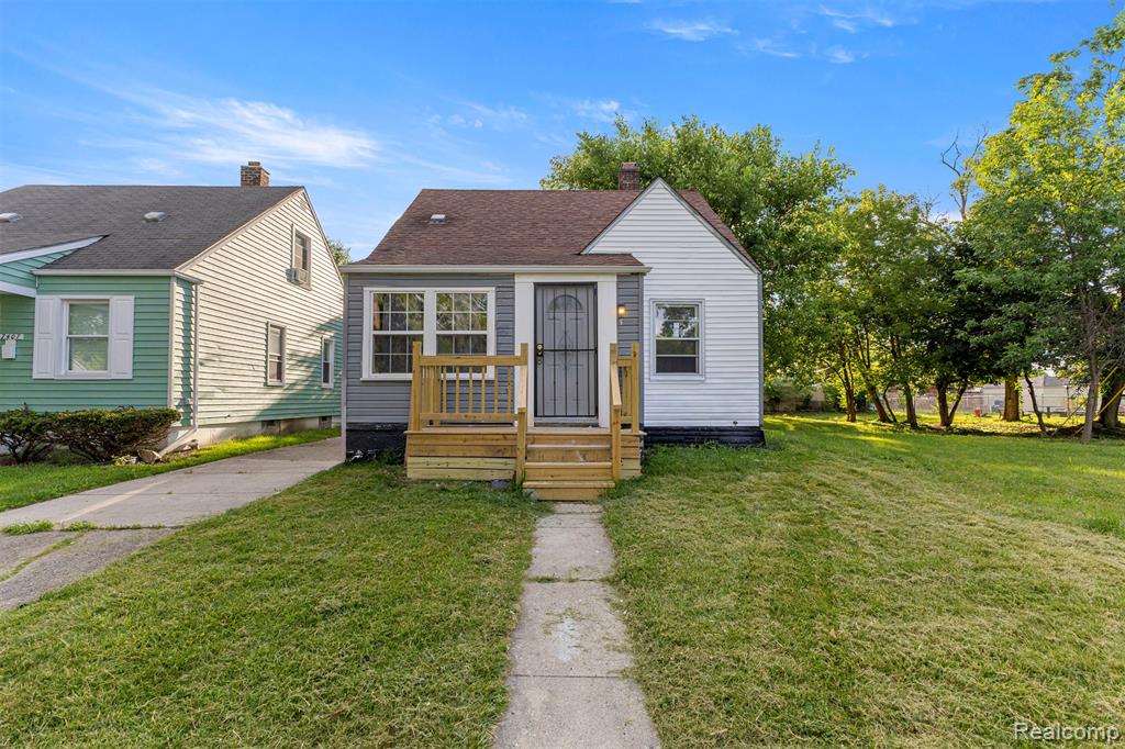 7415 Plainview Avenue, Detroit, MI 48228 — front exterior