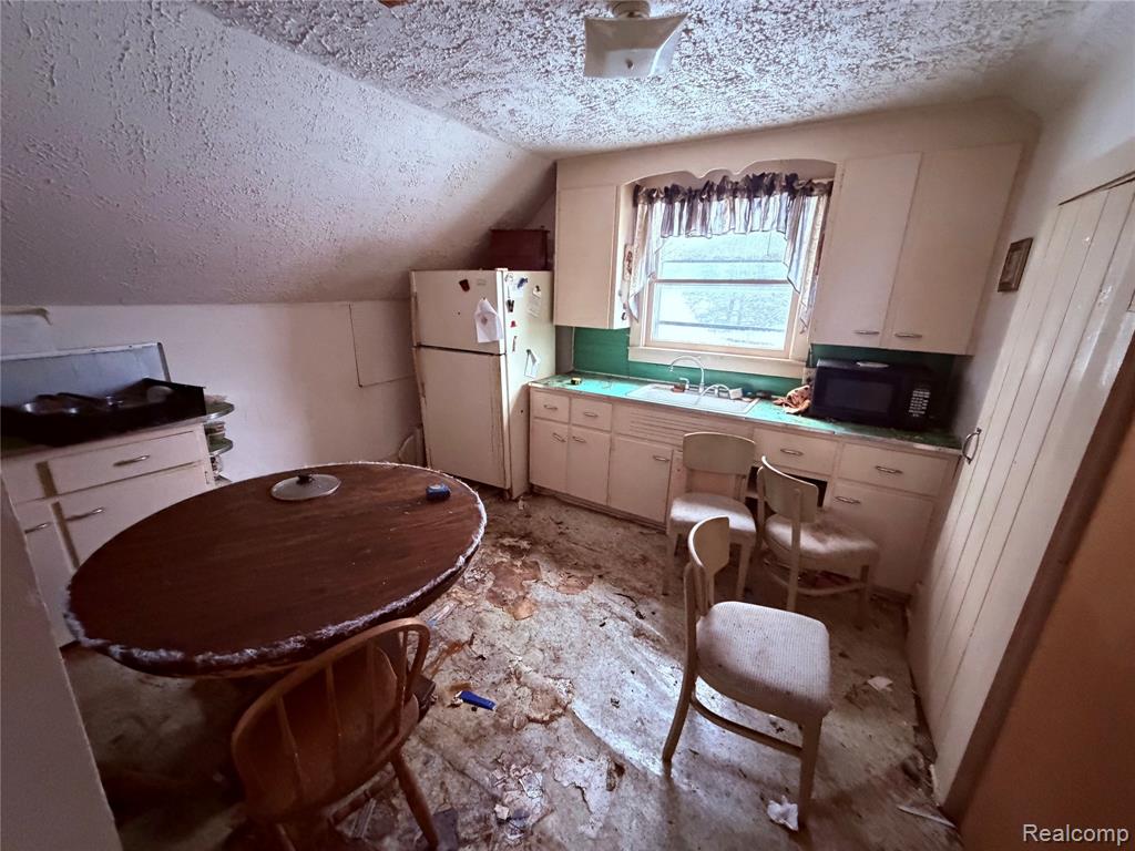 6456 3rd Street, Cass City, MI 48726 — Photo 16