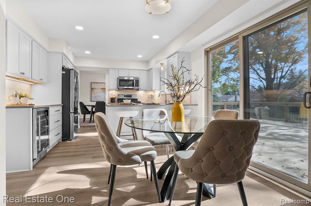 684 ABBEY, Rochester Hills, MI 48307 — Photo 18