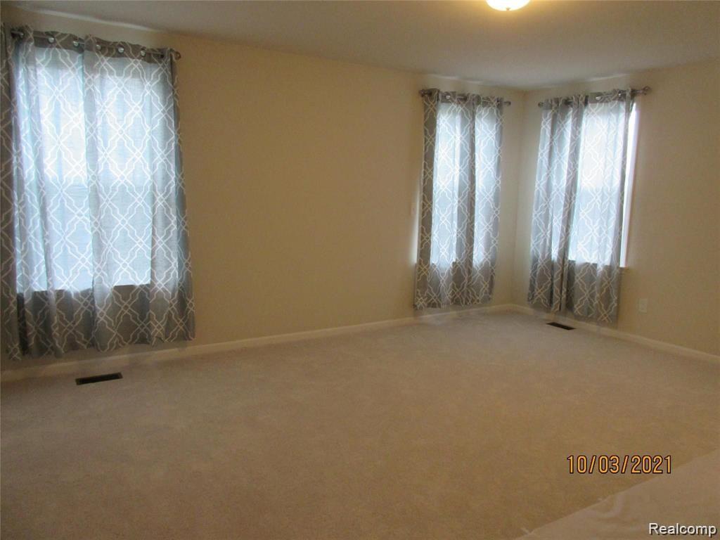 626 BACKSHORE Drive, Canton, MI 48187 — Photo 46