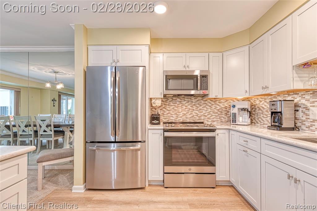 770 Deer Street, 102, Plymouth, MI 48170 — Photo 11