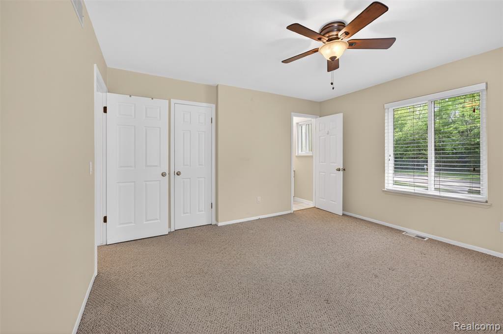 1484 Leisure Drive, Flint, MI 48507 — Photo 28