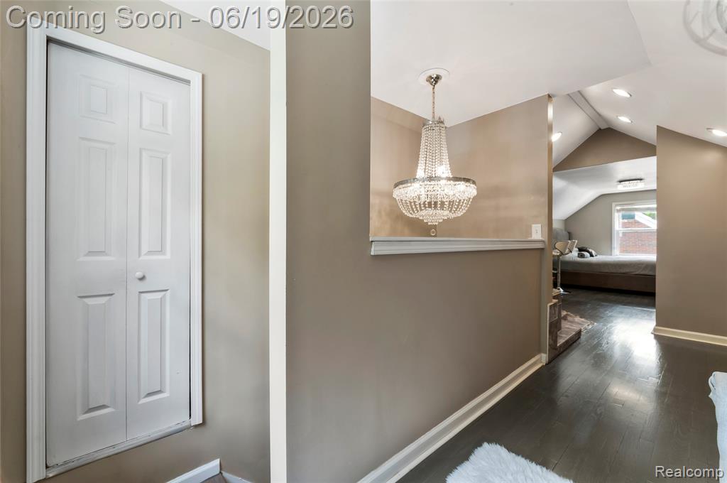 16216 Burgess, Detroit, MI 48219 — Photo 29