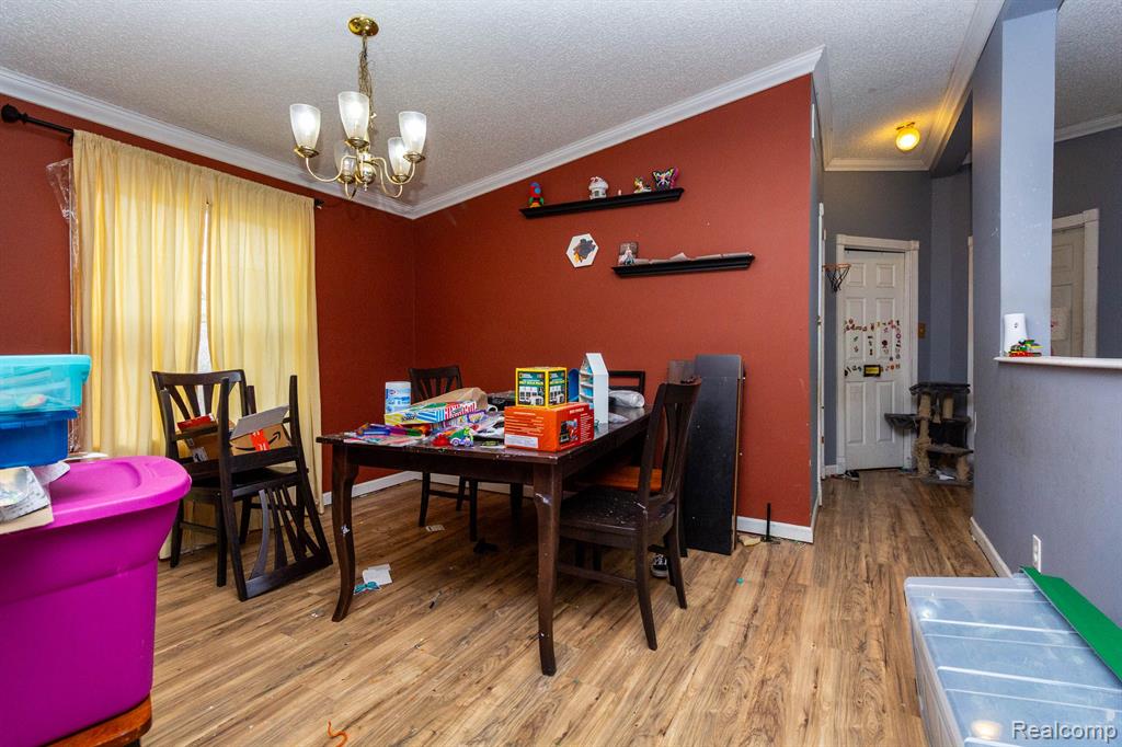 6463 CENTER Road, Fenton, MI 48430 — Photo 9