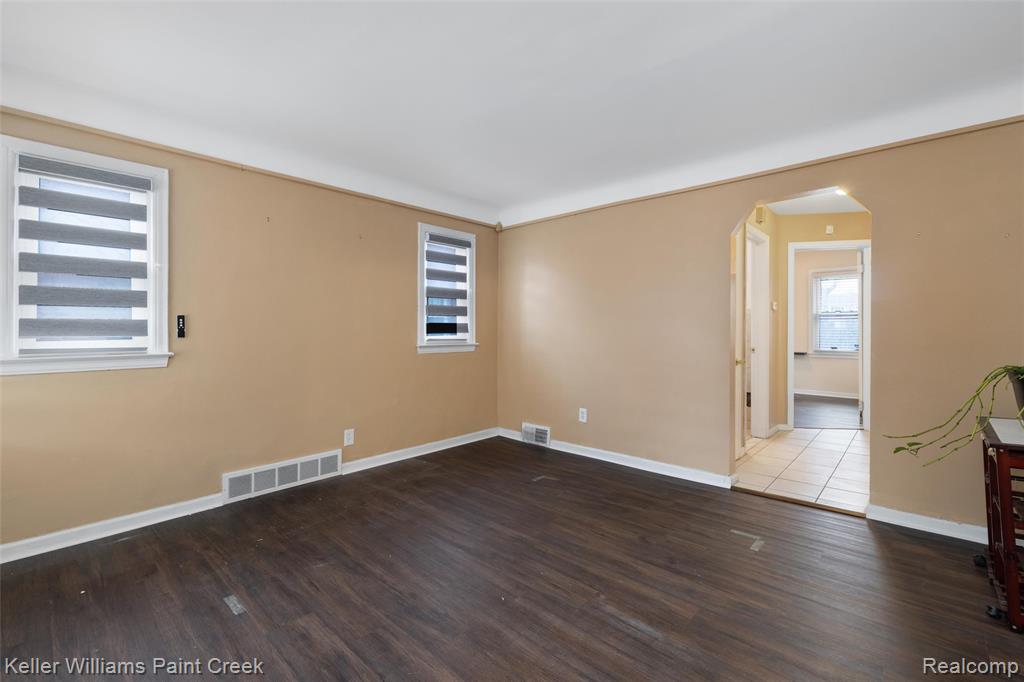 20164 Tracey Street, Detroit, MI 48235 — Photo 5