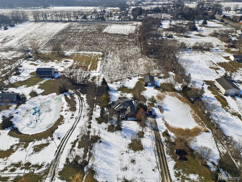68725 Place Road, New Haven, MI 48050 — Photo 6