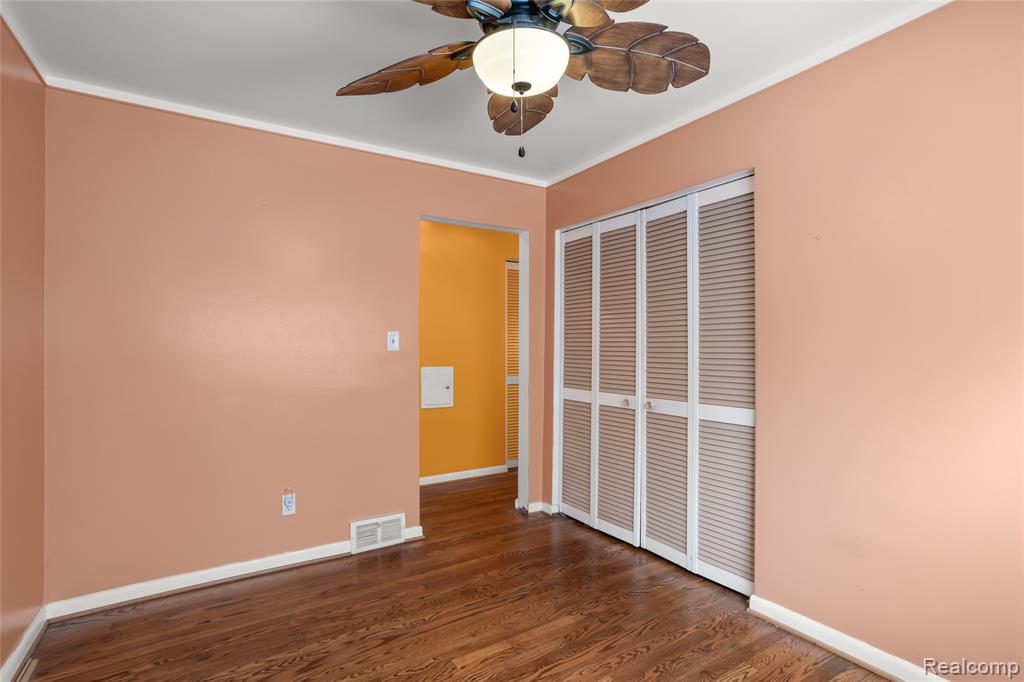 928 N Denwood Street, Dearborn, MI 48128 — Photo 17