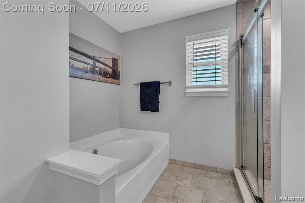 3955 Forest Edge Drive, Commerce Twp, MI 48382 — Photo 31