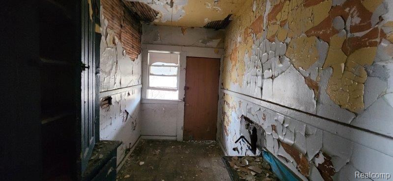 8773 PETOSKEY Avenue, Detroit, MI 48204 — Photo 19